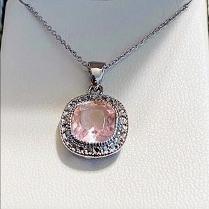 Fine silver plated Pink Stone Crystal Necklace NWT in box